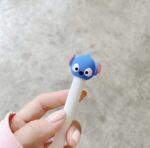 Esta funda de silicona suave es ideal para proteger tu Apple Pencil de golpes, caídas, rayones y pisadas. Además, le brinda un toque de lujo y suavidad, sin obstaculizar la carga magnética ni la función de imán.